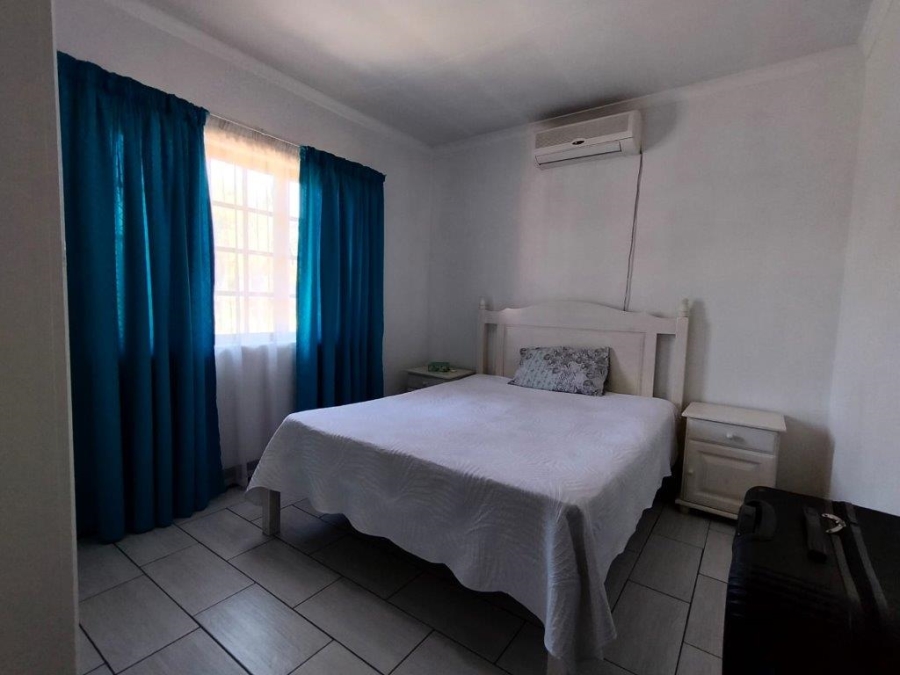 4 Bedroom Property for Sale in Oos Einde North West